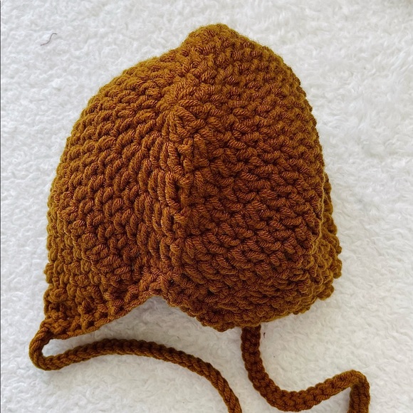 Baby bonnets - Picture 3 of 3